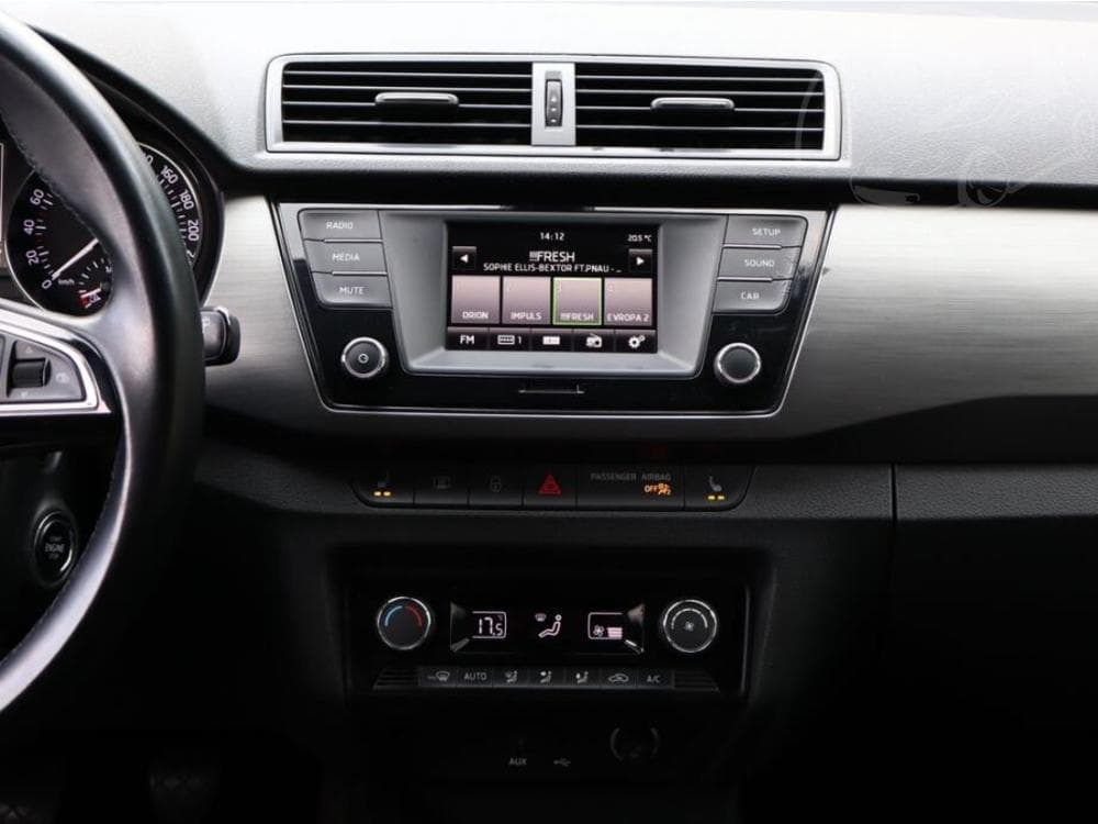 2015 Škoda FABIA - 19