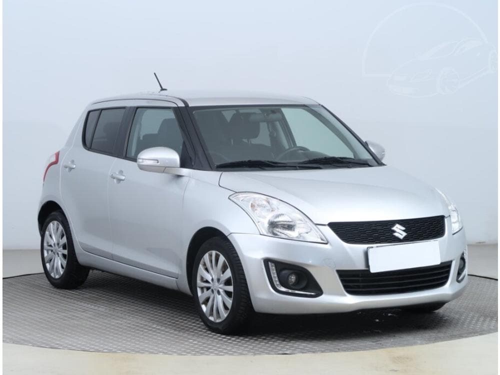 2015 Suzuki SWIFT