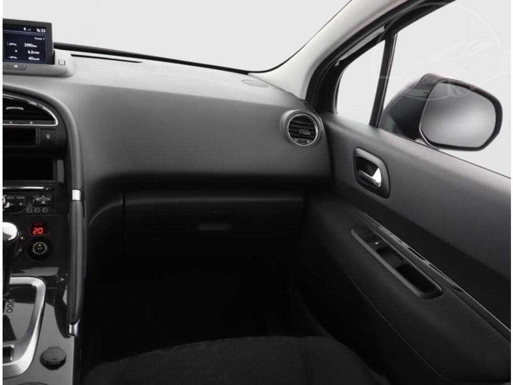 2013 Peugeot 3008 - 8