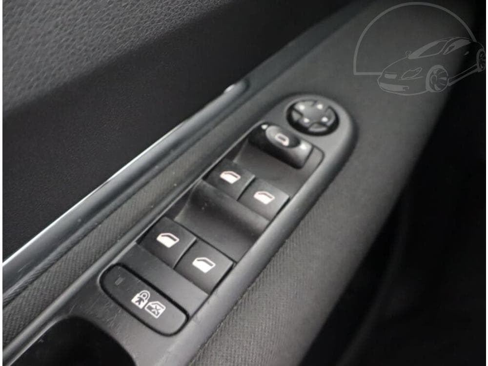 2013 Peugeot 3008 - 14