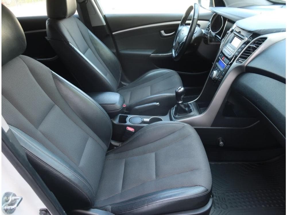 2014 Hyundai i30 - 17