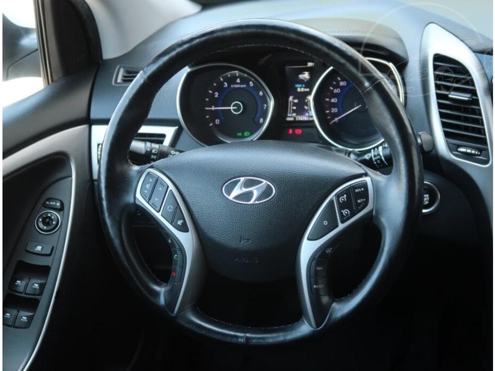 2014 Hyundai i30 - 29