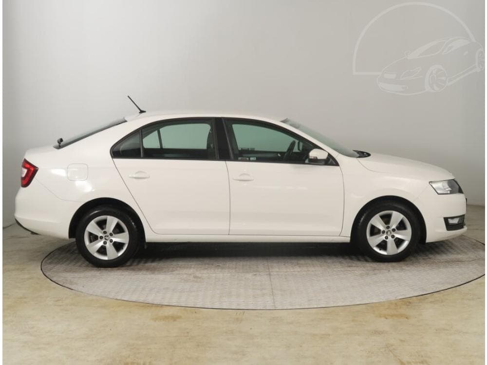 2017 Škoda RAPID - 11