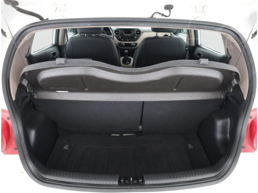 2015 Hyundai i10 - 27
