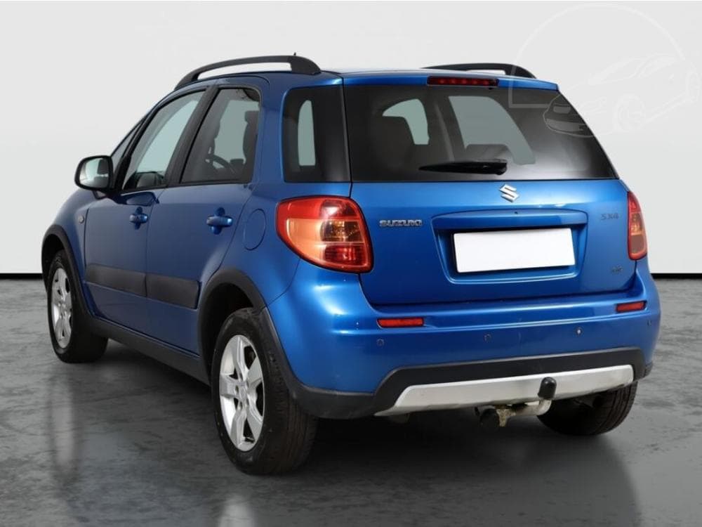 2010 Suzuki SX4 - 10