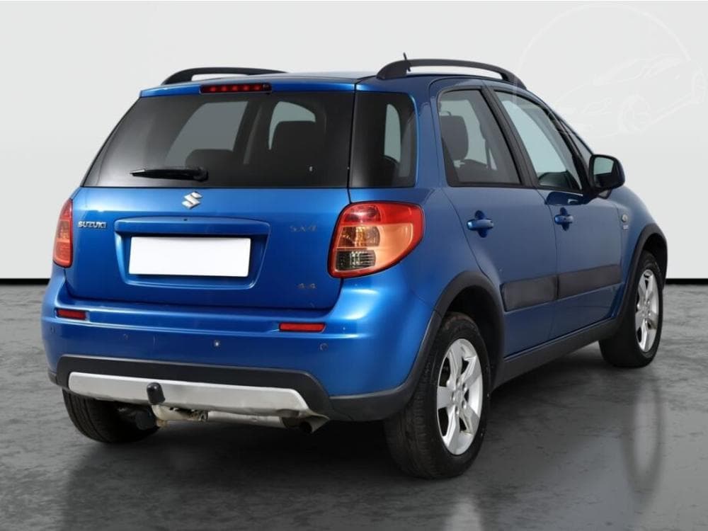 2010 Suzuki SX4 - 13