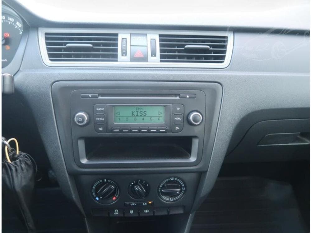 2014 Škoda RAPID - 23