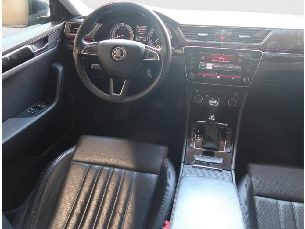 2018 Škoda SUPERB - 7