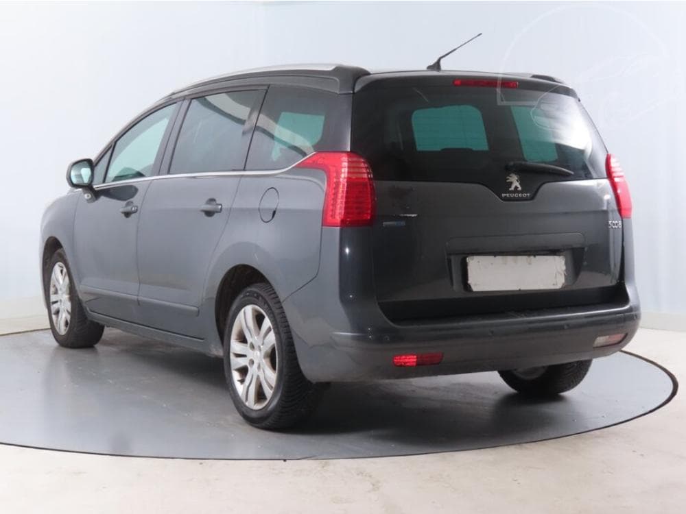 2015 Peugeot 5008 - 7