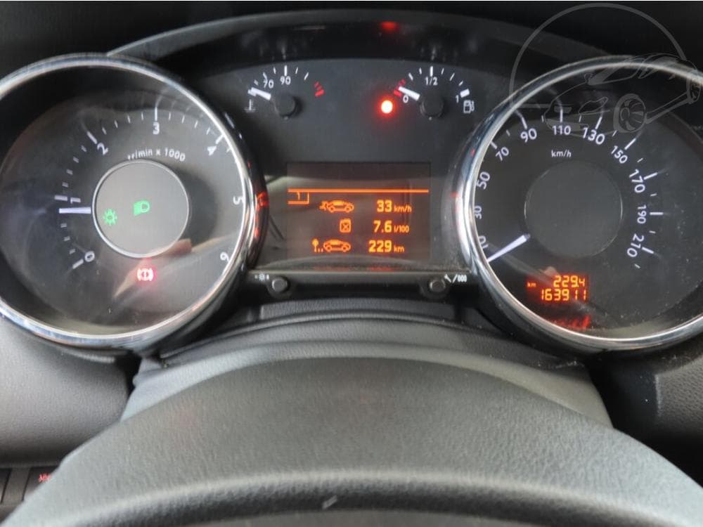 2015 Peugeot 5008 - 21