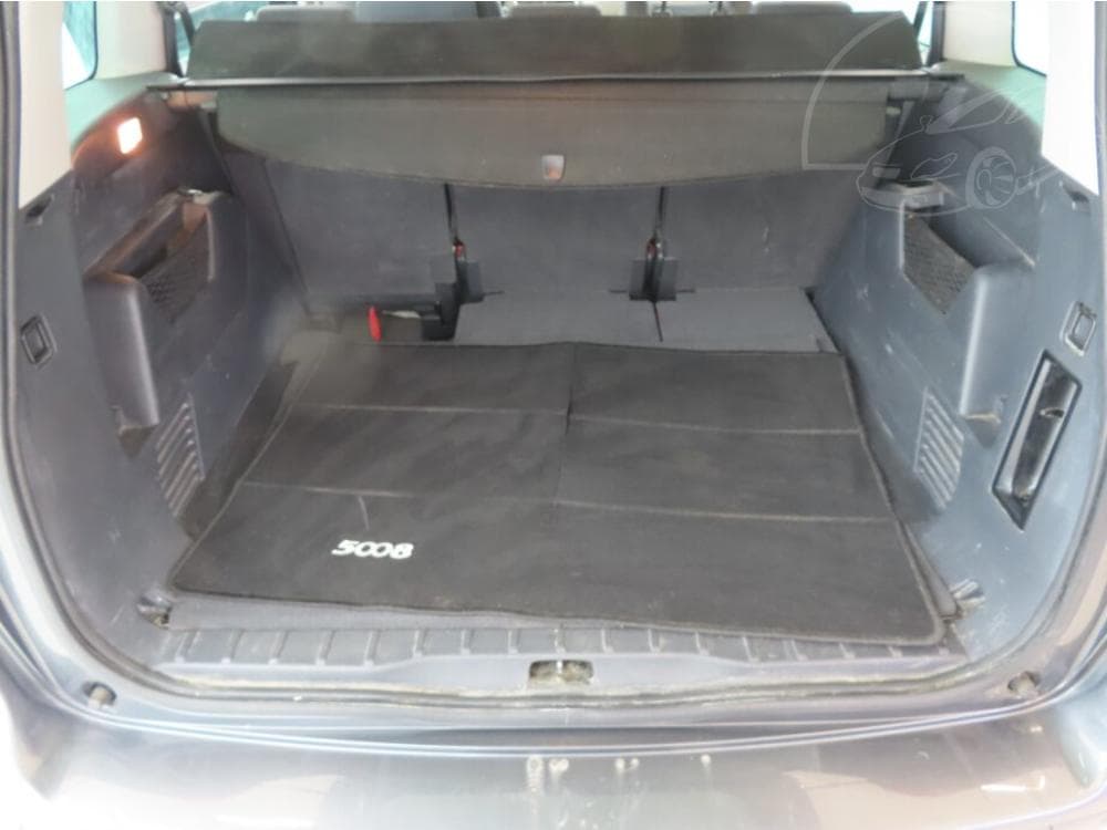 2015 Peugeot 5008 - 27