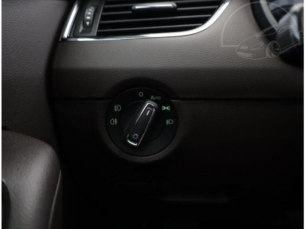 2017 Škoda OCTAVIA - 14