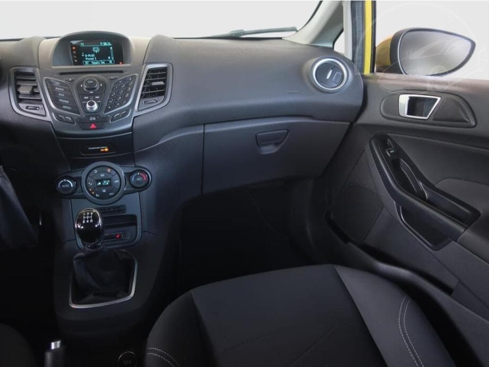 2014 Ford FIESTA - 8