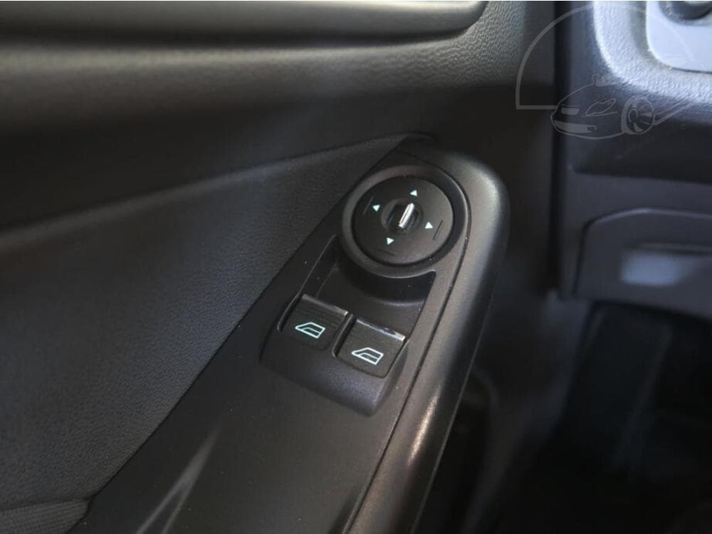 2014 Ford FIESTA - 15