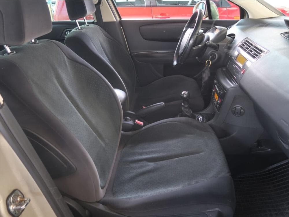 2005 Citroen C4 - 17