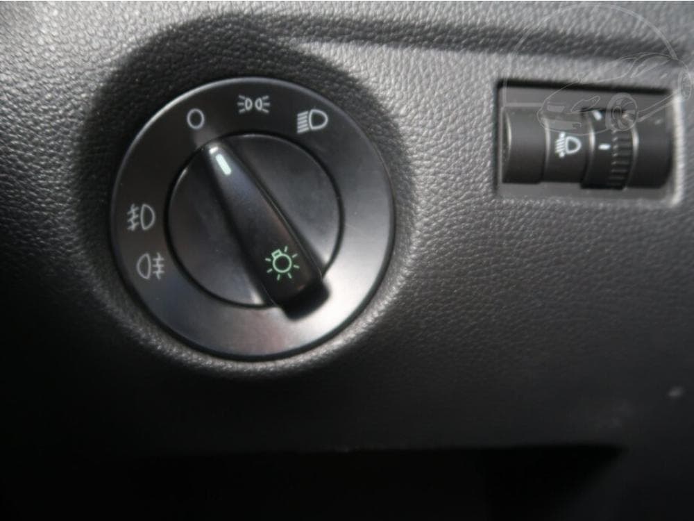 2014 Škoda FABIA - 27