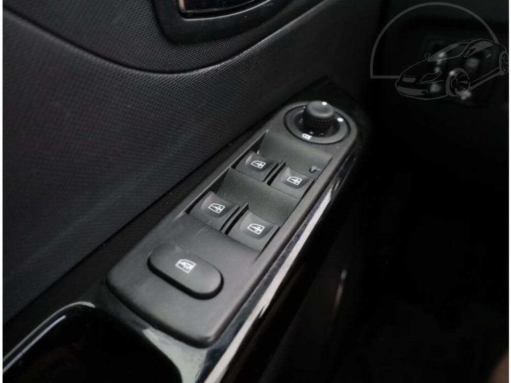 2014 Renault CAPTUR - 25