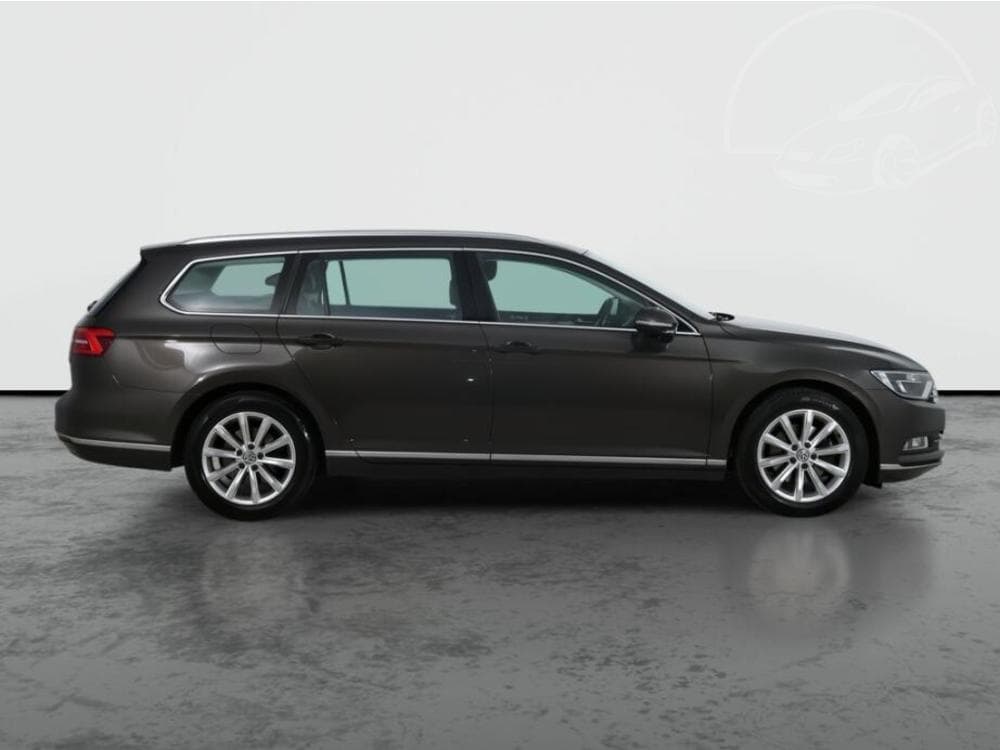 2017 Volkswagen PASSAT - 6