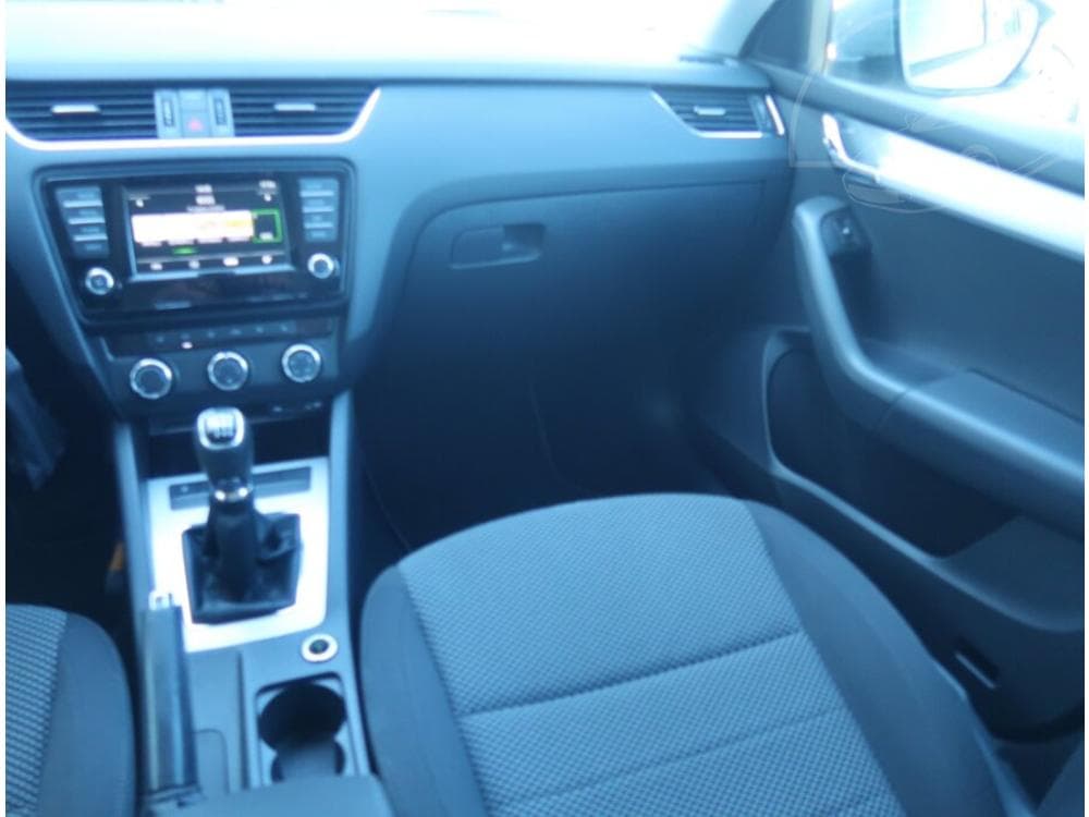 2016 Škoda OCTAVIA - 15