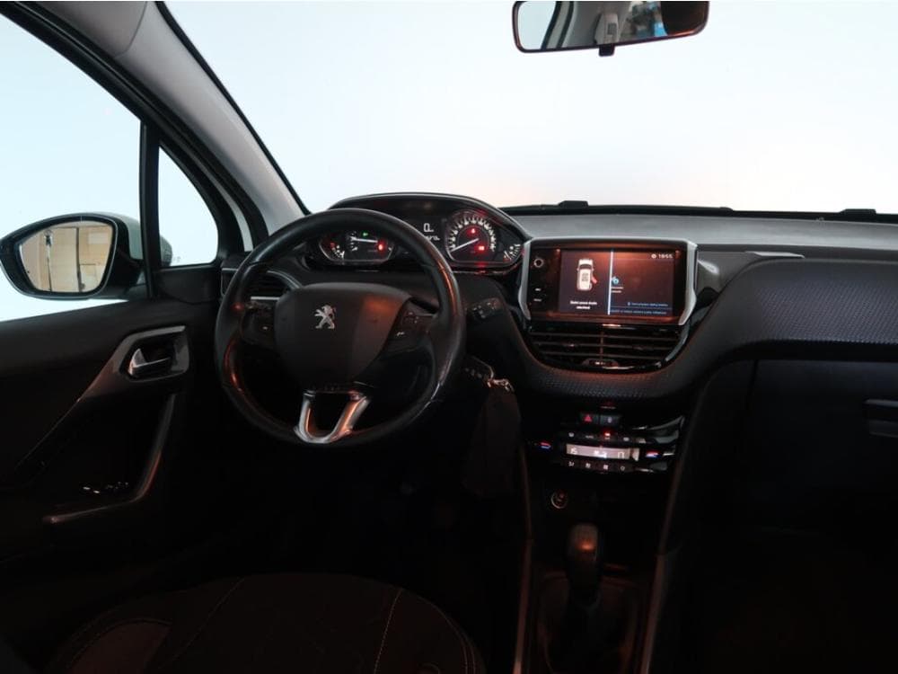 2017 Peugeot 2008 - 7