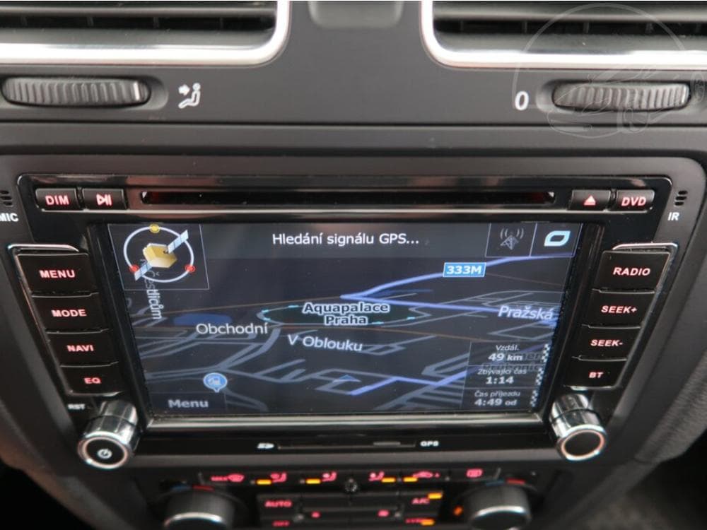 2013 Volkswagen GOLF - 25