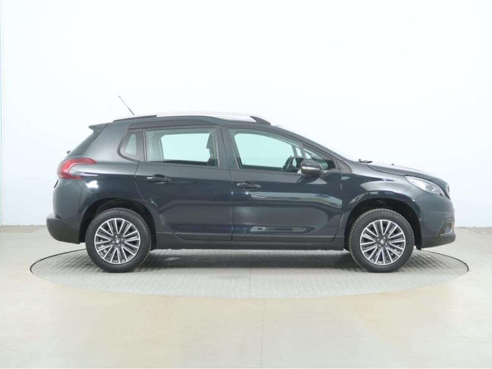 2019 Peugeot 2008 - 6