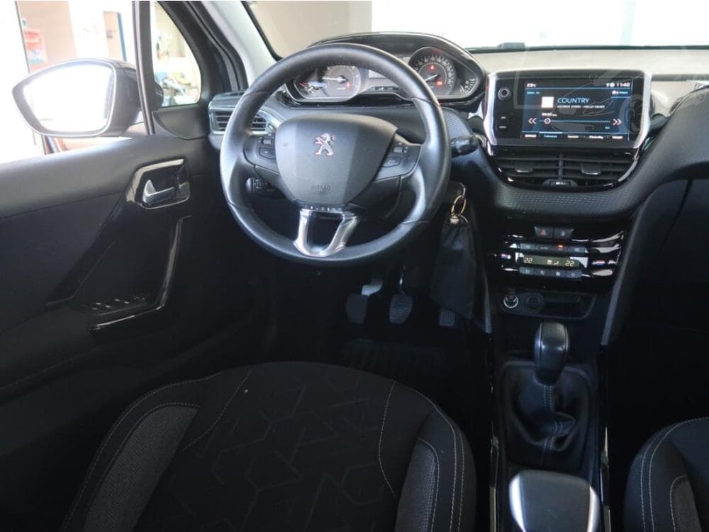 2019 Peugeot 2008 - 7