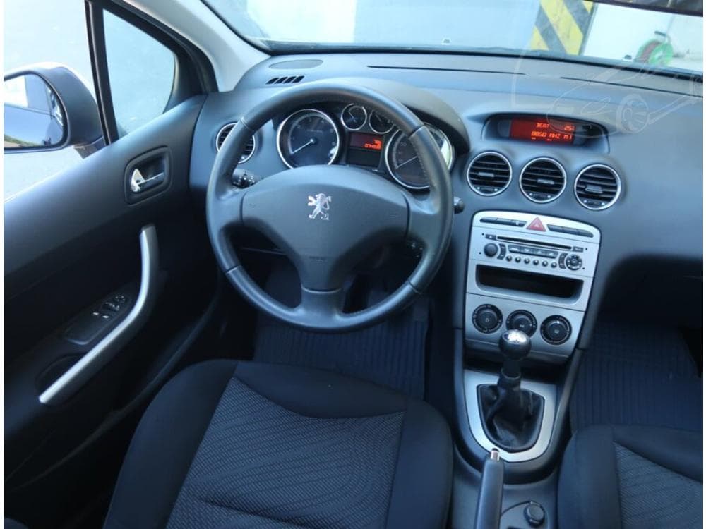 2010 Peugeot 308 - 7