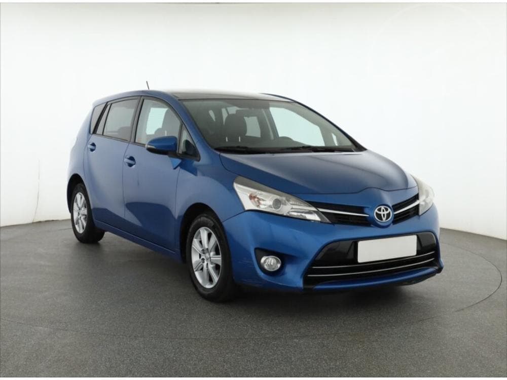 2015 Toyota VERSO