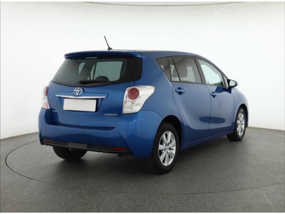 2015 Toyota VERSO - 9