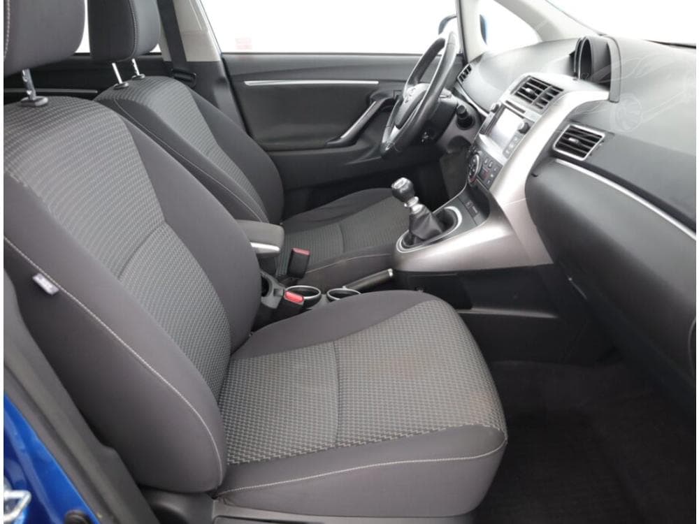 2015 Toyota VERSO - 13