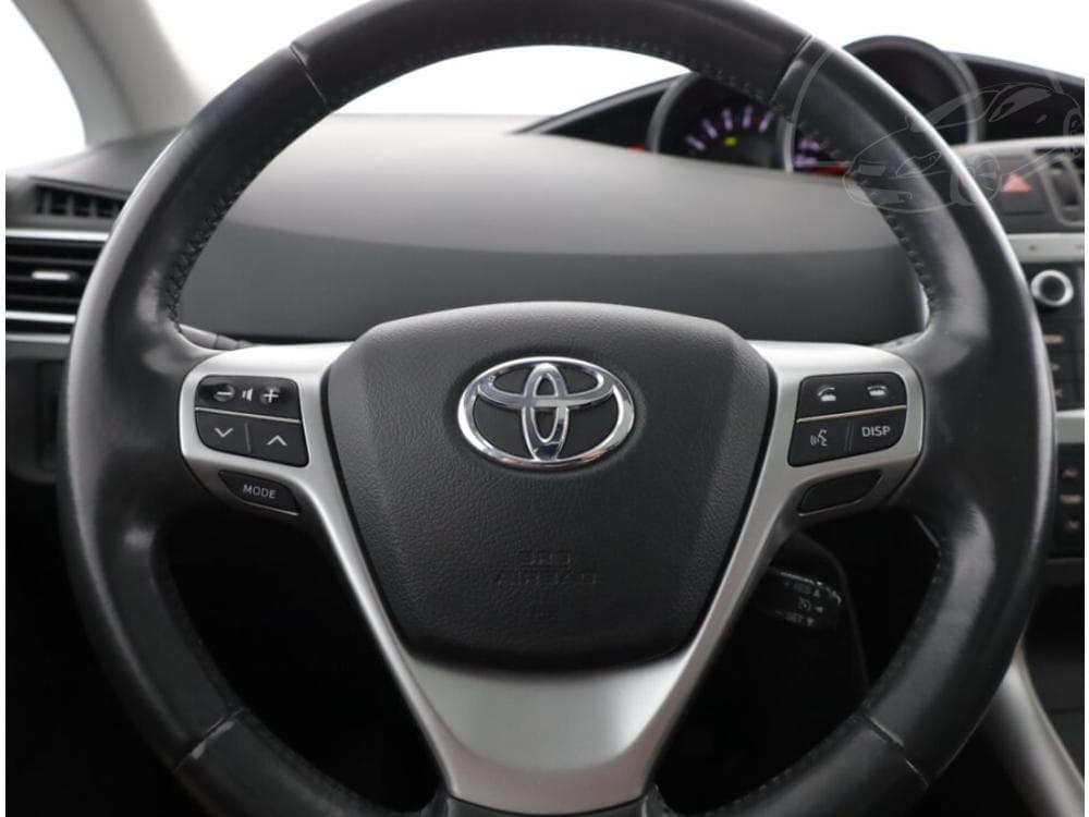 2015 Toyota VERSO - 15
