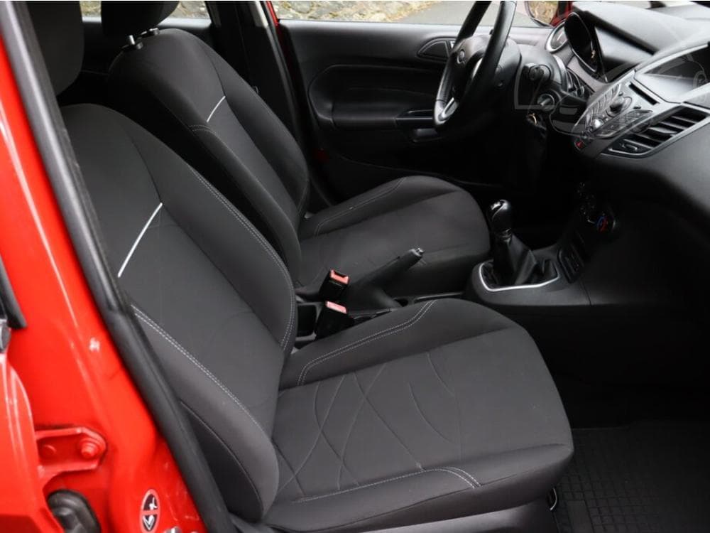 2014 Ford FIESTA - 13