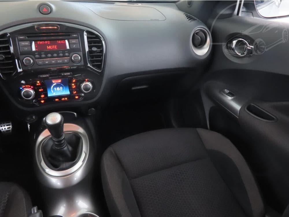 2013 Nissan JUKE - 15