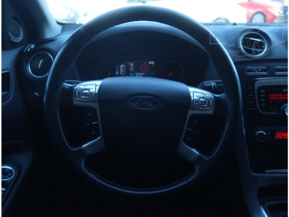 2010 Ford MONDEO - 15