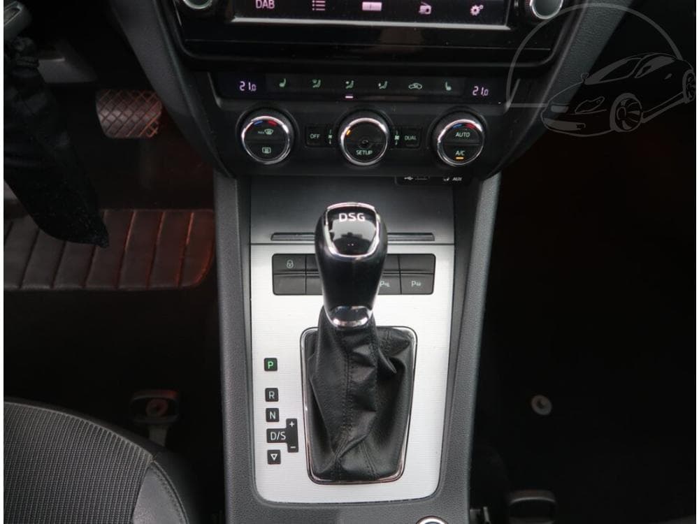 2013 Škoda OCTAVIA - 25