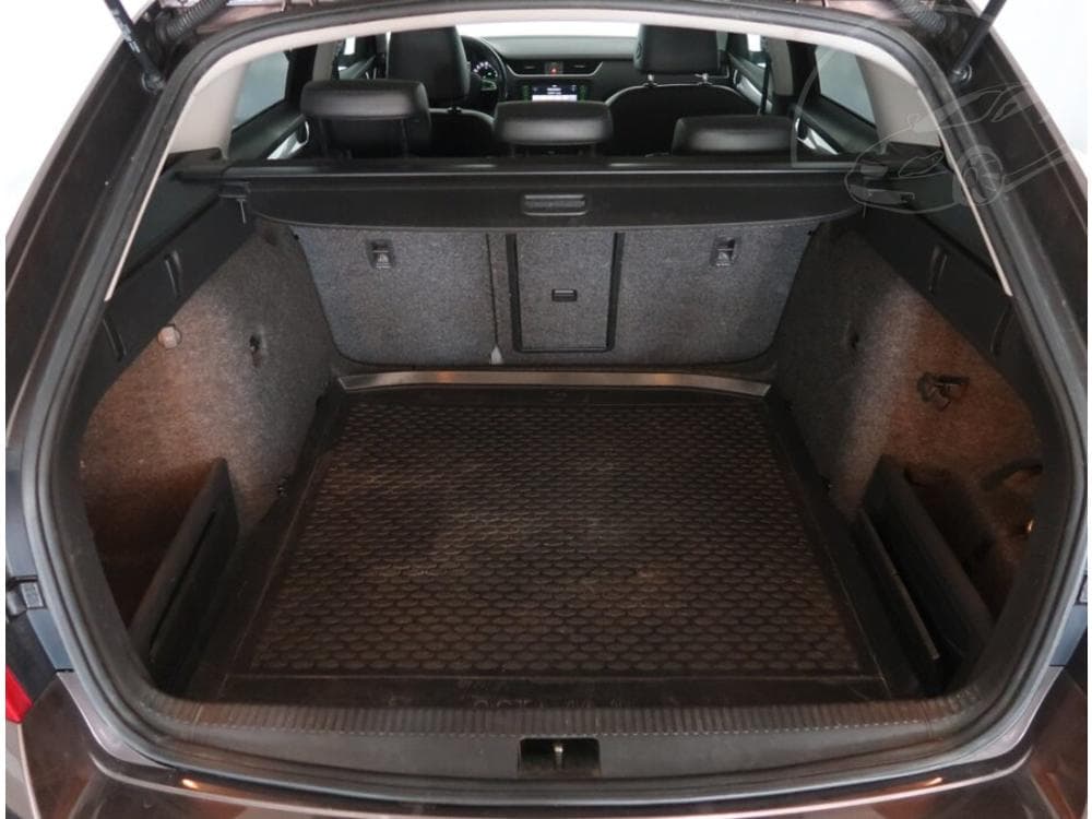 2013 Škoda OCTAVIA - 27