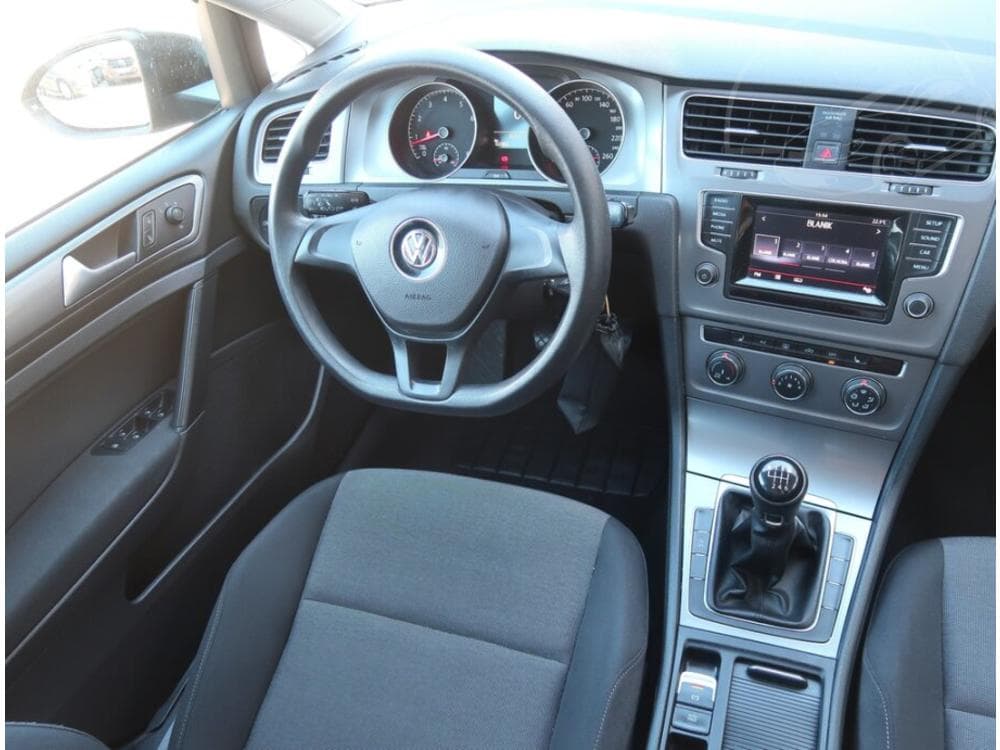 2013 Volkswagen GOLF - 13
