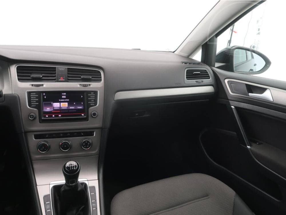 2016 Volkswagen GOLF - 15