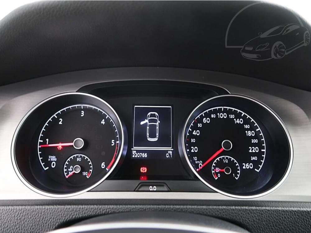 2016 Volkswagen GOLF - 21