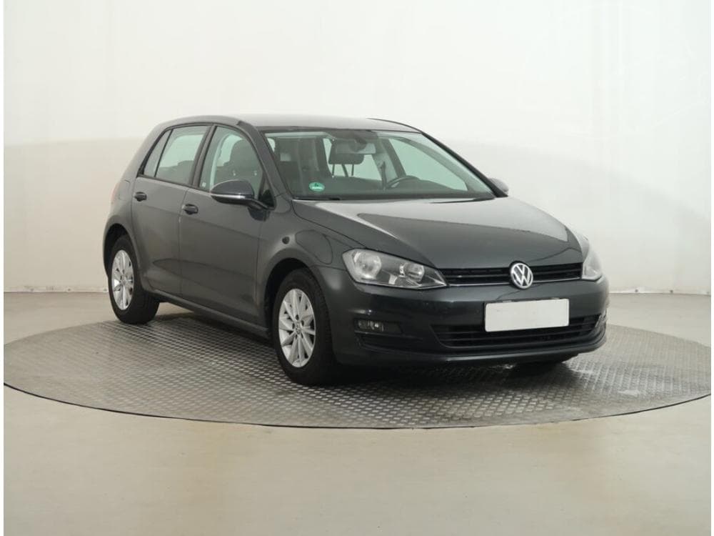 2013 Volkswagen GOLF
