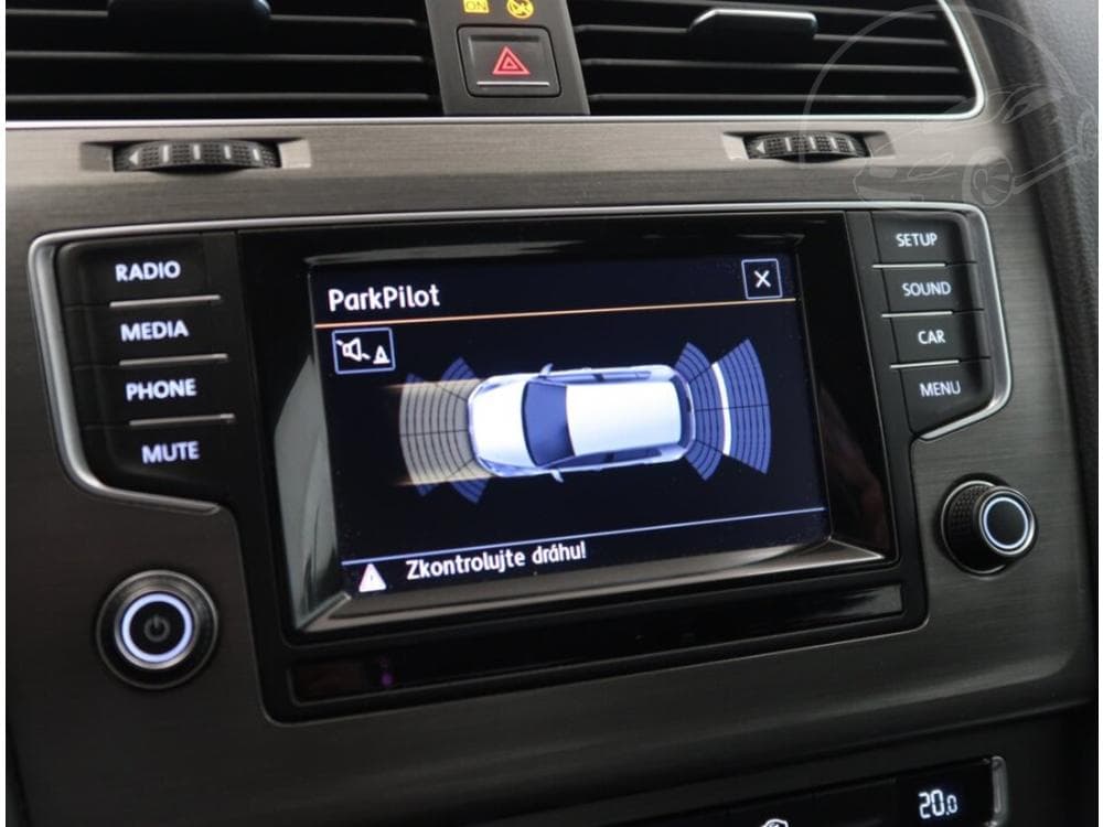 2013 Volkswagen GOLF - 27