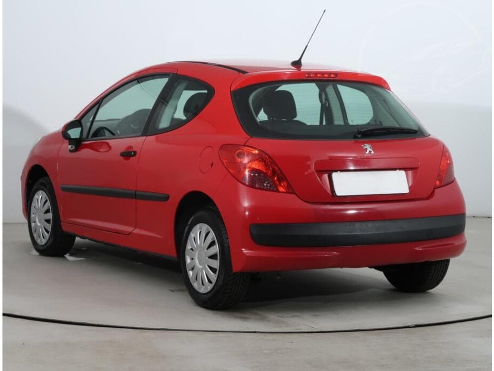 2007 Peugeot 207 - 7