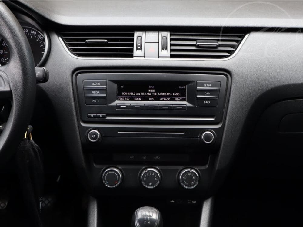 2015 Škoda OCTAVIA - 19