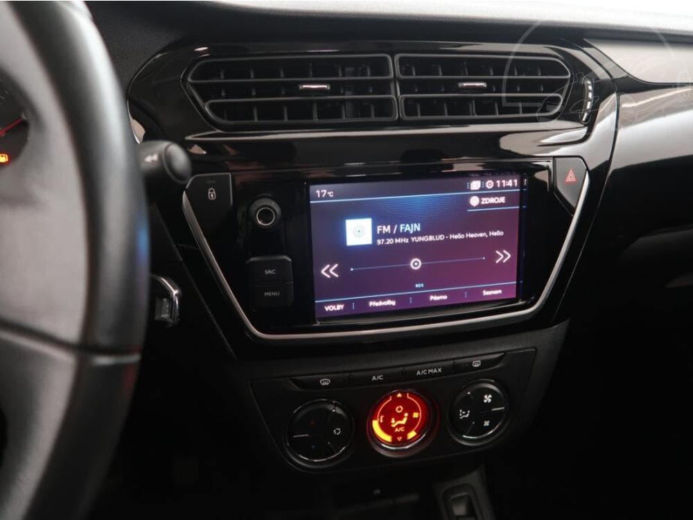 2017 Peugeot 301 - 23