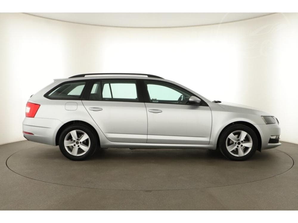 2018 Škoda OCTAVIA - 6
