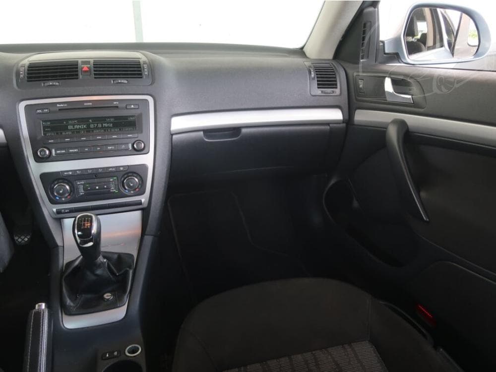 2010 Škoda OCTAVIA - 8