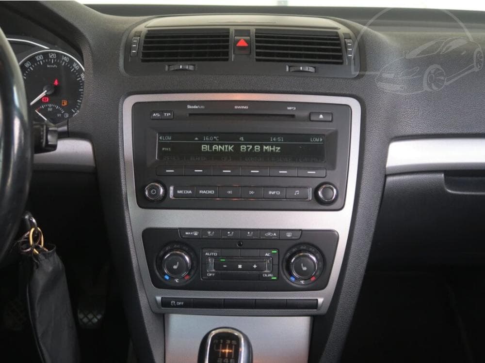 2010 Škoda OCTAVIA - 12