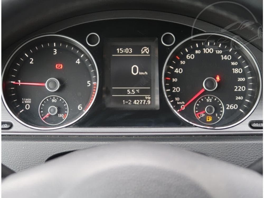 2013 Volkswagen PASSAT - 21