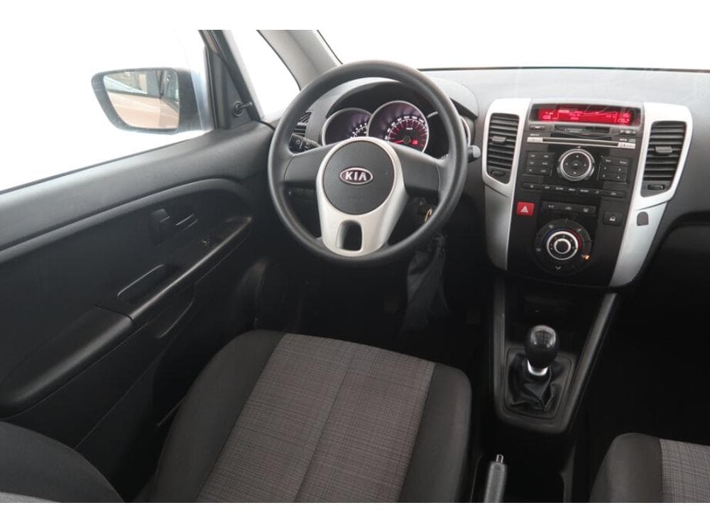 2011 Kia VENGA - 7